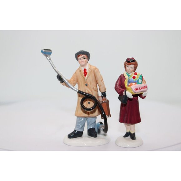 Dept 56 Snow Village - Door to Door Sales - Picture 2 of 4